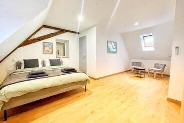 تختخواب و صبحانه Chambre Rose Des Vents