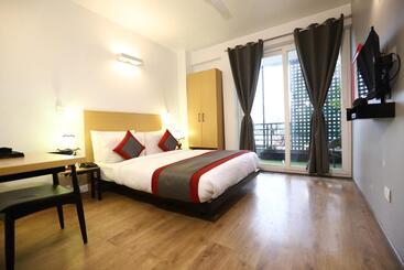 Hotelli Bk Studio And Rooms Near Huda City Centre