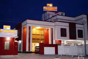Hotel Shanti Siketan Salasar