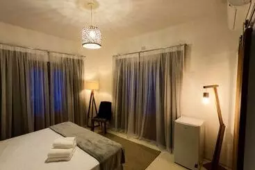 ユースホステル Pousada Manacá Exclusive Suítes