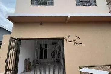 ペンション Residencial Berakah