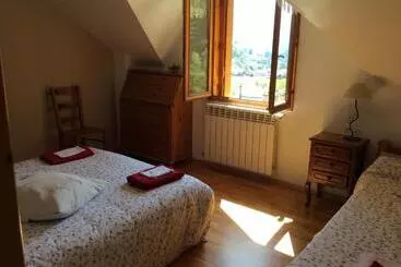 Aamiaismajoitus (B&B) Chambre D Hôte Les Carlines