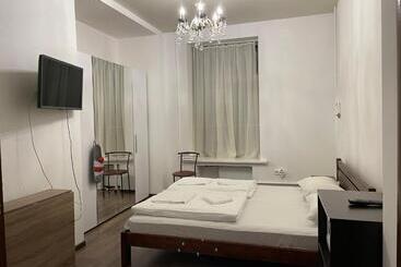 Huoneistohotelli Mій київ