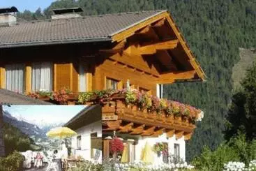 ペンション Ferienwohnungen Pötscher Maria