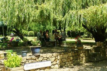 펜션 La Camiranaise