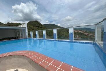 Apartahotel San Gil Plaza Bed & Coffee