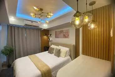Huoneistohotelli Bali Tower Azure North Residences