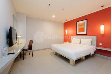 Namroom Hotel Glodok Mitra Reddoorz