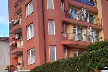 بنسيون къща за гости вивиан