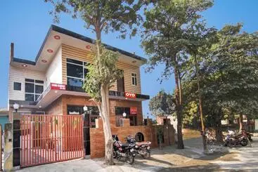 Hotell O Govind Residency