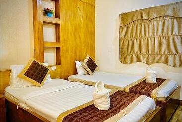 ホテル Sunrise East 2