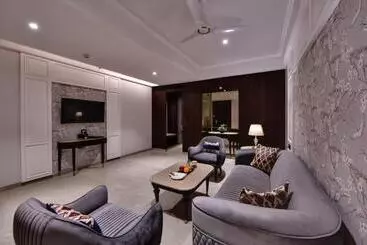 Hotel The Fern Shelter Resort Palghar
