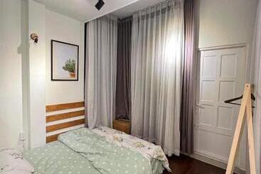 پانسیون Owen Homestay