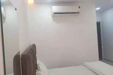 Bed and Breakfast The Bhalla S Residences