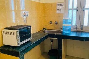 Bed & Breakfast Wonder Homes