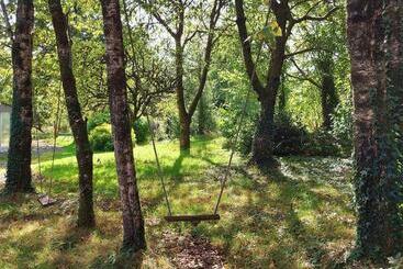 펜션 Cabane Perchée Avec Terrasses, Salle De Bain, Kitchenette, Petit Déjeuner Inclus Et Accès Piscine