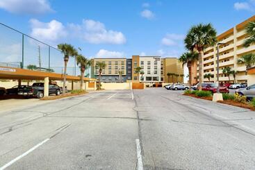 فندق Surf Dweller 211