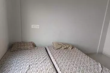 Pensão Aadishkti Bhakt Nivas