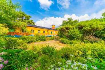 Anseong Lake Pension