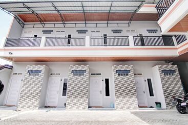 هتل Penginapan Geby Syariah By Oyo