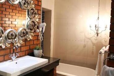 پانسیون Pecanwood Manor