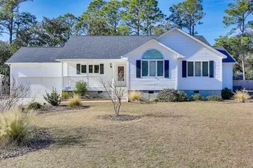 Mökkimajoitus Cape Carteret Home ~ 3 Mi To Crystal Coast Beaches