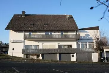 Sn Hotel And Restaurant