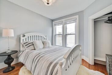 کلبه Alpena Home W/ Pool < 1 Mi To Lake Huron Beaches!