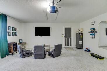 Vakantiehuisje Palm Coast Home W/ Heated Pool, Fire Pit & Bbq!