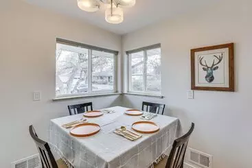 Mökkimajoitus Wheat Ridge Family Home W/ Game Room & Patio!
