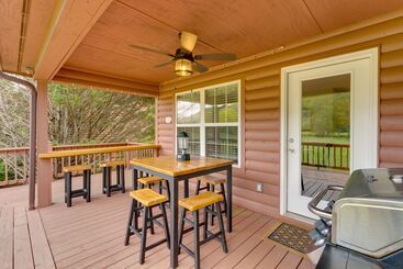 بيت ريفى Hiawassee Riverfront Cabin: 7 Mi To Lake Chatuge!