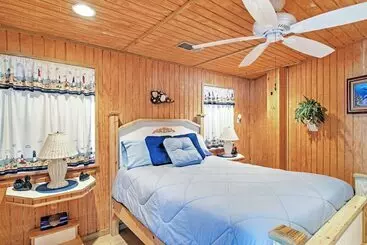 Mökkimajoitus Little Blue Crab  Quaint Slidell Home: Near Lakes