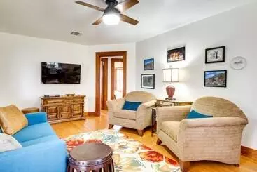 Gîte Rural Charming Single Story Home In Historic Georgetown