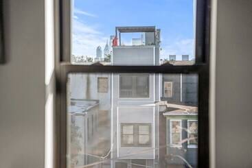 Отель Goodseed Suites Philadelphia Center