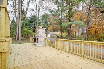 茅舍 Rustic Retreat: Walk To Great Sacandaga Lake!