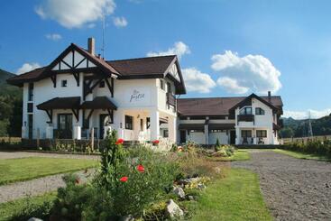 Bed and Breakfast Pastel Chalet