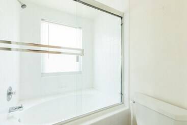 קוטג'' Sonrisa I By Avantstay Bright Pacific Beach Home