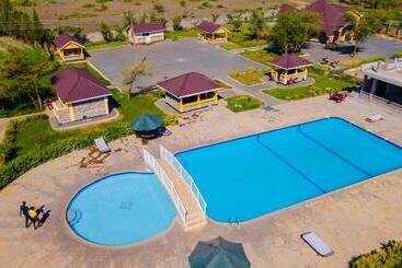 هتل Calfie Resort Kisumu