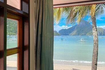 酒店 Reddoorz @ Tandikan Beach Cottages