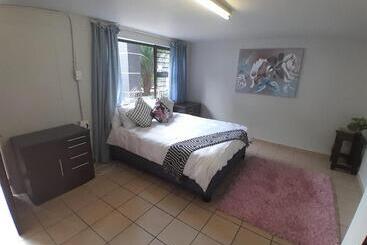 펜션 The Mansion Lodge