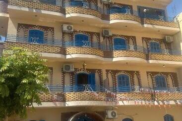 هتل آپارتمان Gîte Hôtel Ramla Louxor 2
