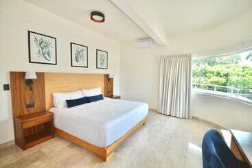 هتل Plaza Rioverde