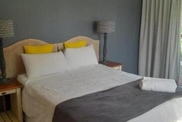 Pension Indaba Manor Guesthouse