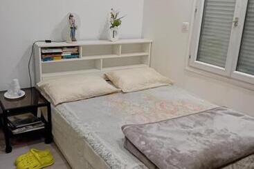 پانسیون Francis Xavier