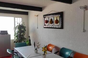 پانسیون Chimenea Calle 100