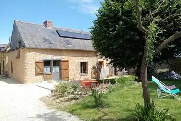 Aamiaismajoitus (B&B) à La Mainguère, Chambres D Hôtes