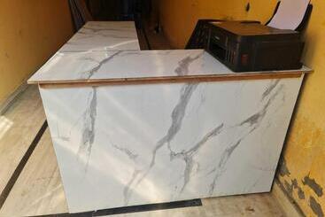 فندق Oyo Hotal Super Rao