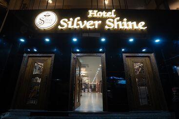 Hotel Silver Shine