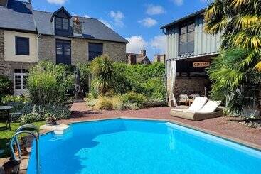 민박 Chambres D Hotes Le 1900