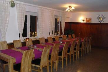 בית מלון כפרי Gasthof Zum Lahntal